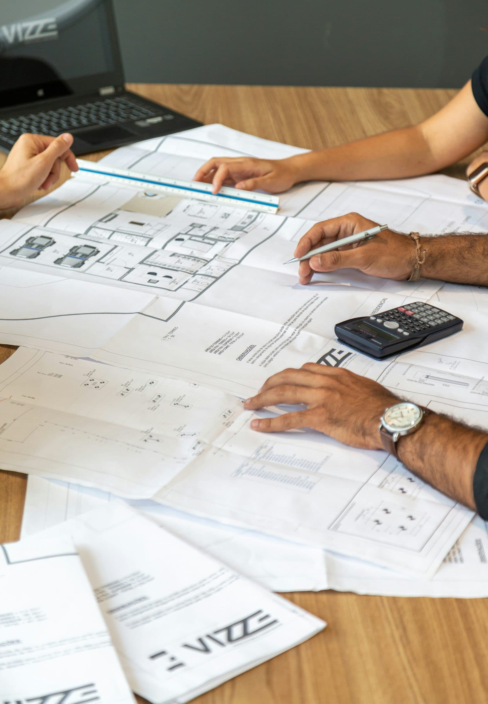 Reviewing measured drawings during a project working session