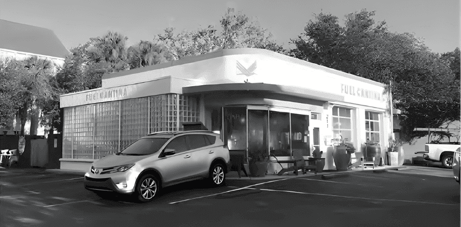 The building in its most recent restaurant configuration